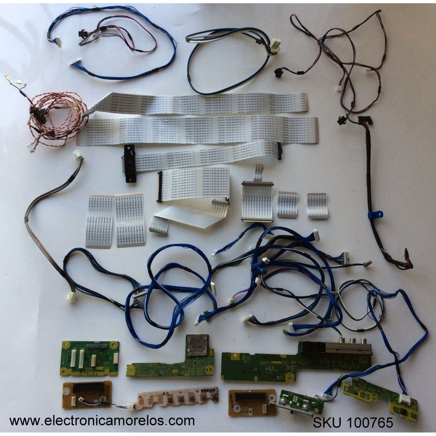 KIT DE CABLES PARA TV / PANASONIC / MODELO TH-50PX60U